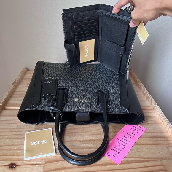 Michael Kors 3 pcs. set🌼 - Picture 5 of 16